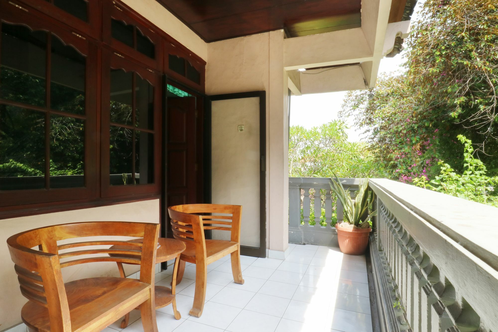 Mustika Inn Kuta Lombok Exteriér fotografie